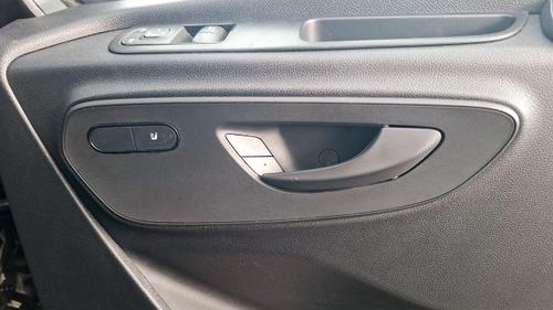 Mercedes-Benz Sprinter Photo at-e7cc8e37c17d446384e385f6aad85730.jpg