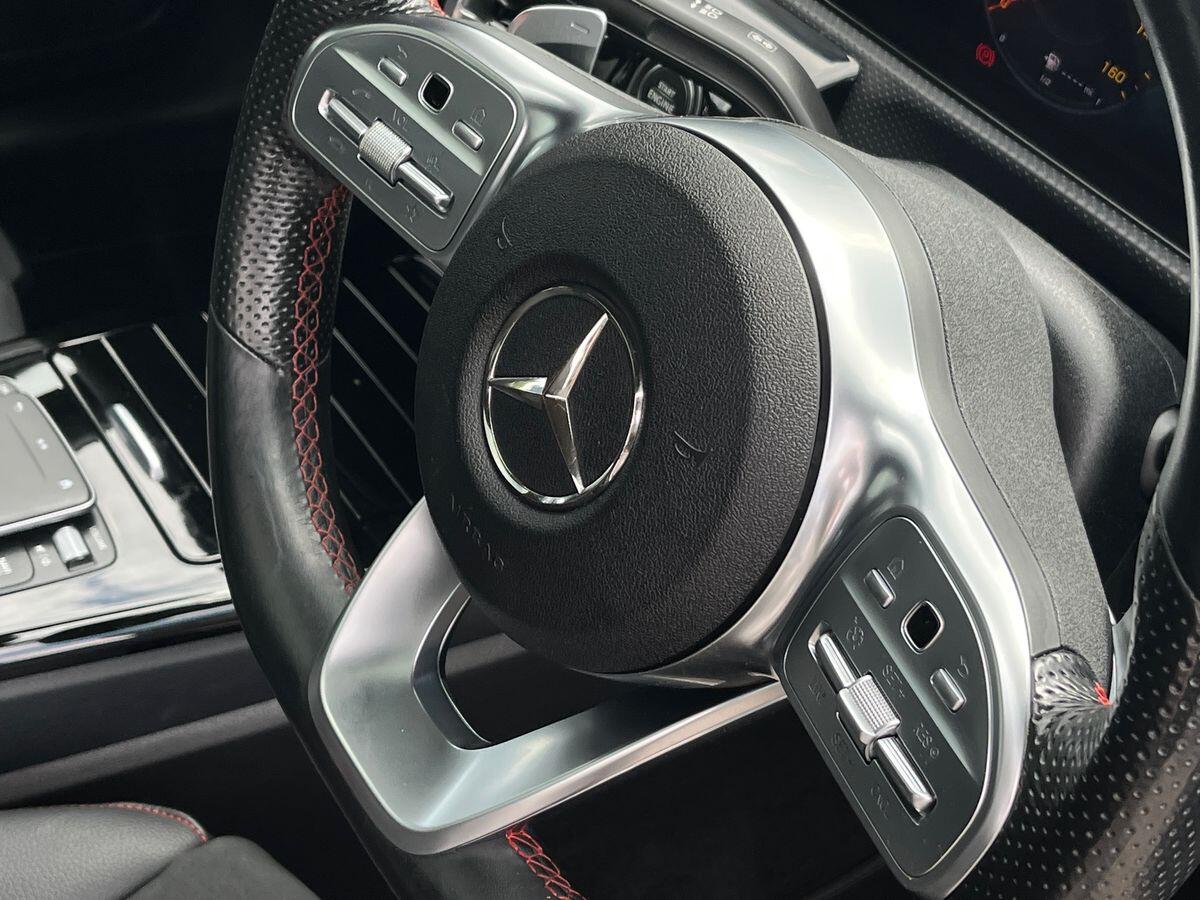 Mercedes-Benz CLA Photo 29