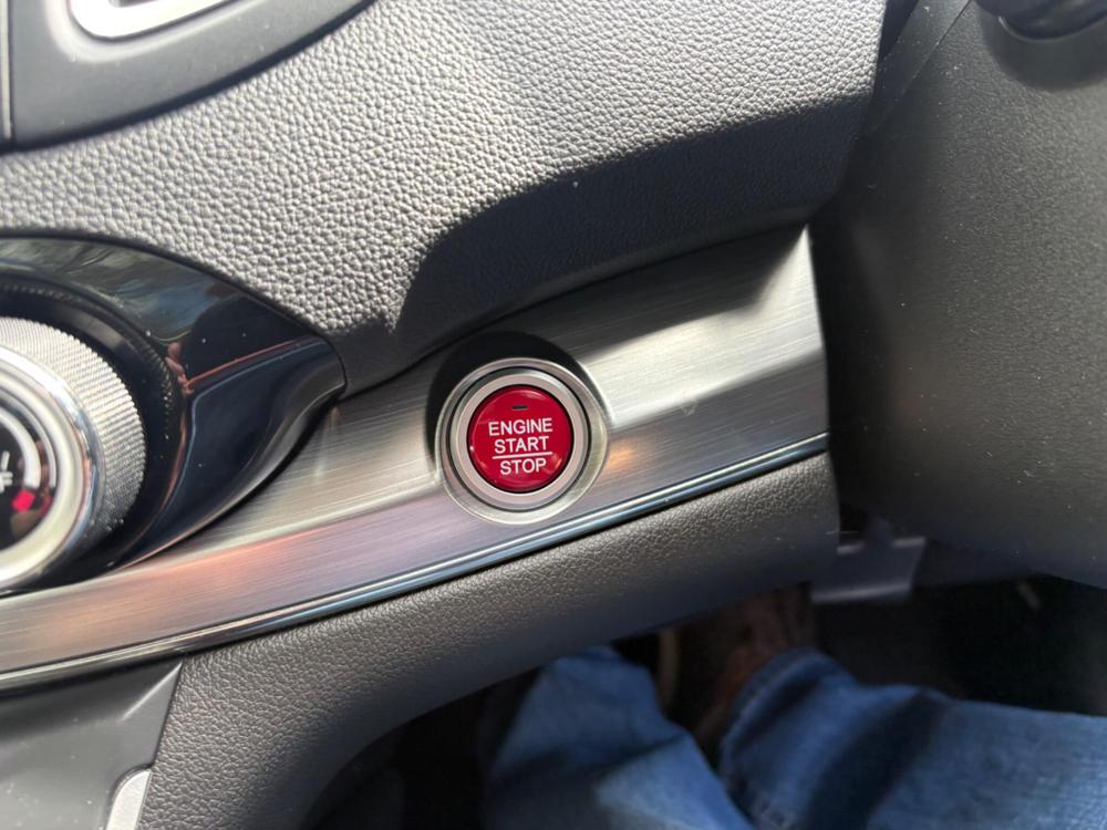 Honda CR-V Photo at-e7fffcde4d6c4dab8aac45440a8ecae3.jpg