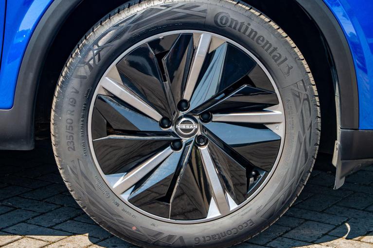 Used Nissan Qashqai OV75AVL 16