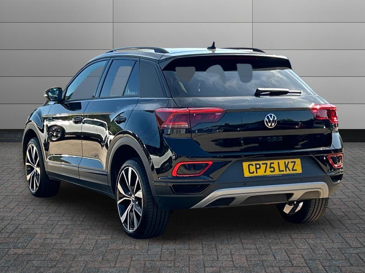 Volkswagen T-Roc Photo at-e811a73a17c64ed3a121f5d430fc98b7.jpg