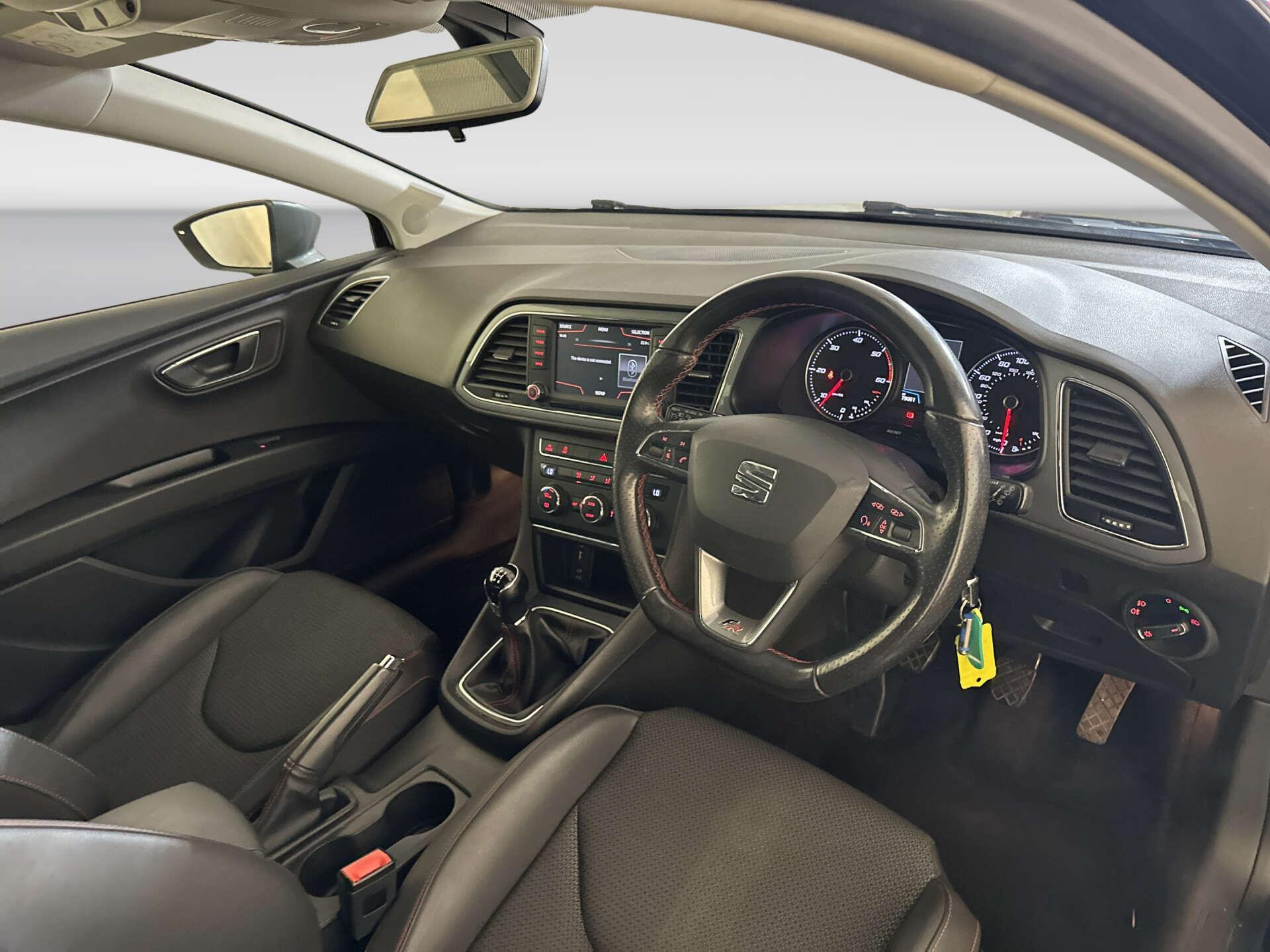 2016 SEAT Leon thumbnail 16
