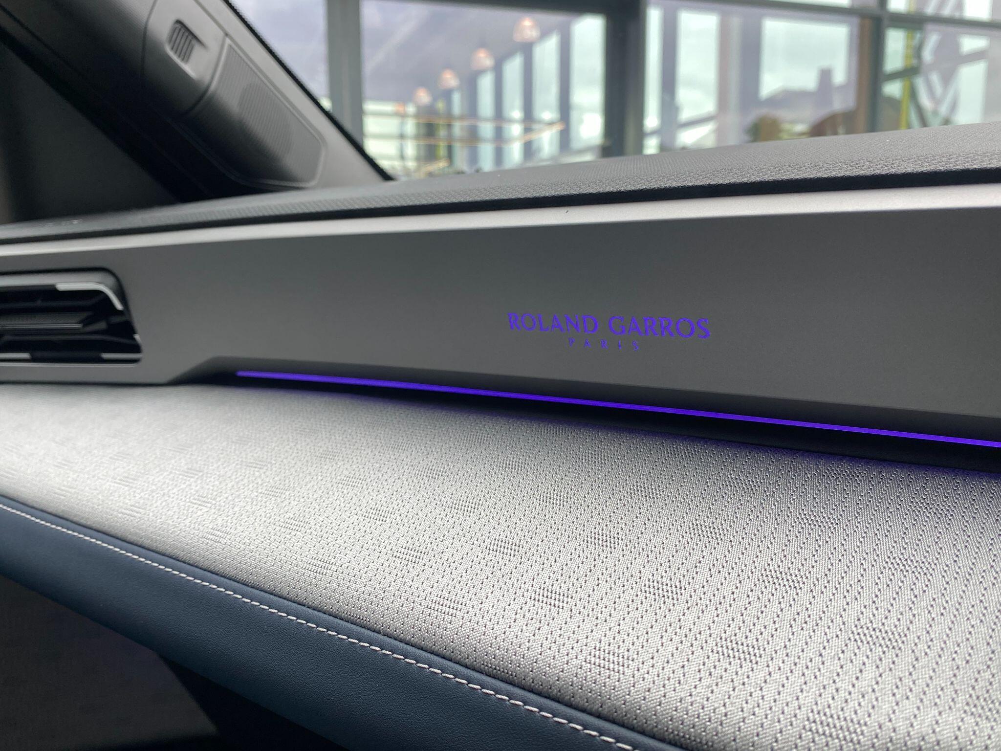 RENAULT 5 E TECH COMFORT RANGE 52KWH ROLAND GARROS AUTO 5DR HARMAN KARDON 9 SPEAKER STEREO...