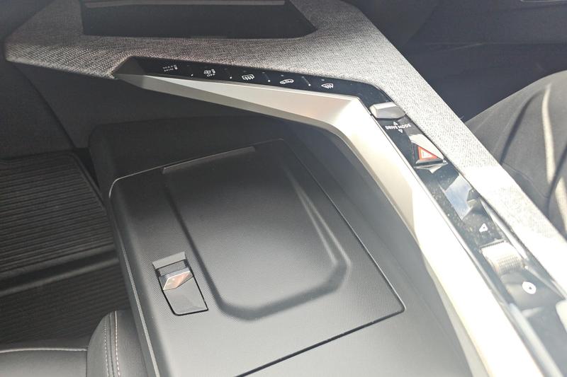 Used Peugeot 3008 NV24KJU 14