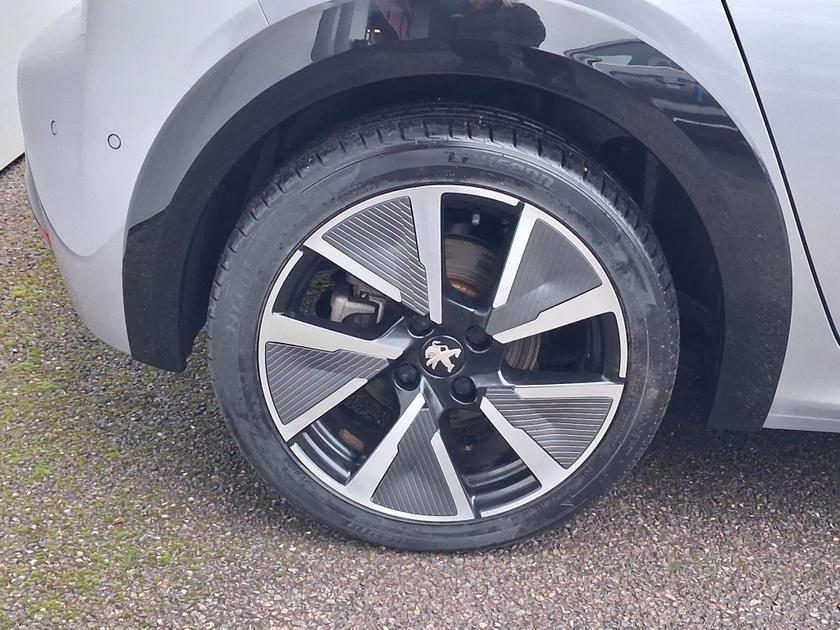 Peugeot E-208 Photo at-e830a2cb5da744ff89c85cd5d356fab3.jpg