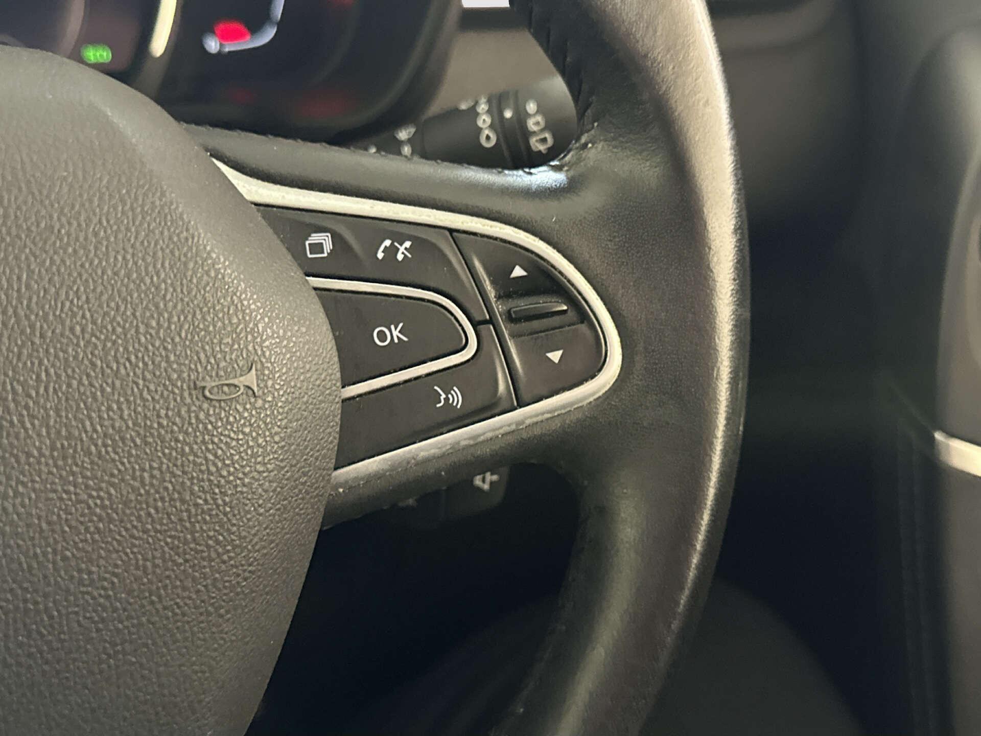 2018 Renault Kadjar thumbnail 20