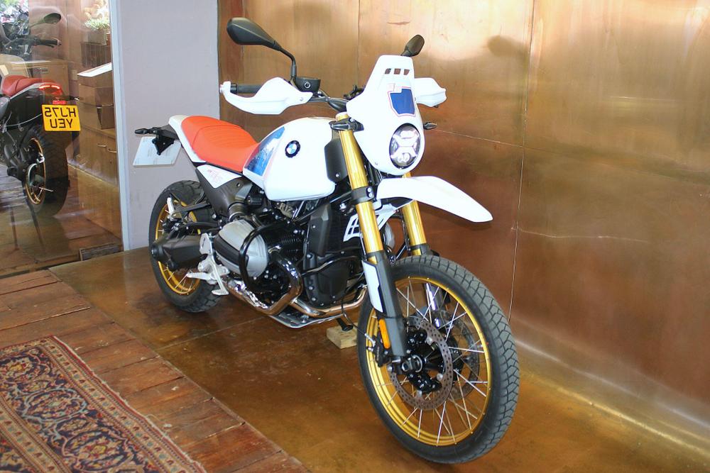 BMW R 12 G/S Photo at-e887edbe848a46c89346cf3d5fdb460f.jpg
