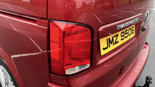 Volkswagen Transporter Photo at-e8a3f001502842e6826dac5184d27a6e.jpg