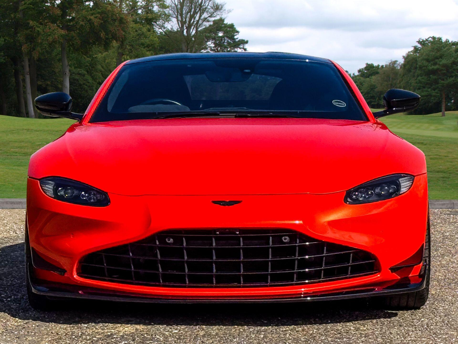 Aston Martin Vantage 4.0 V8 Auto Euro 6 2dr — photo 10