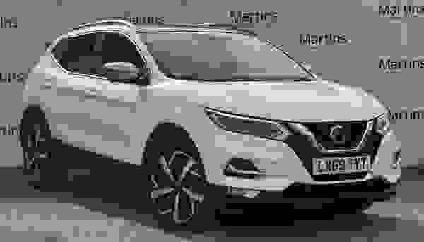 Used 2019 Nissan Qashqai 1.3 DIG-T Tekna+ Euro 6 (s/s) 5dr White at Martins Group