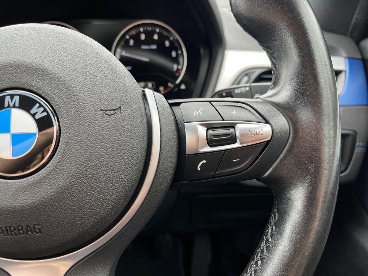 BMW X1 Photo 16