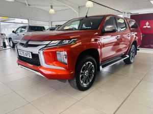 Mitsubishi L200 Photo 4
