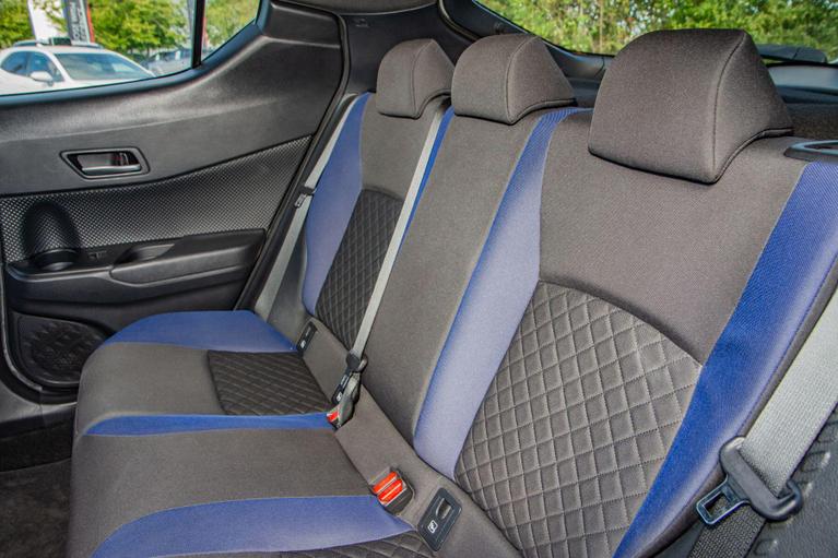 Used Toyota C-HR WT70AEM 7