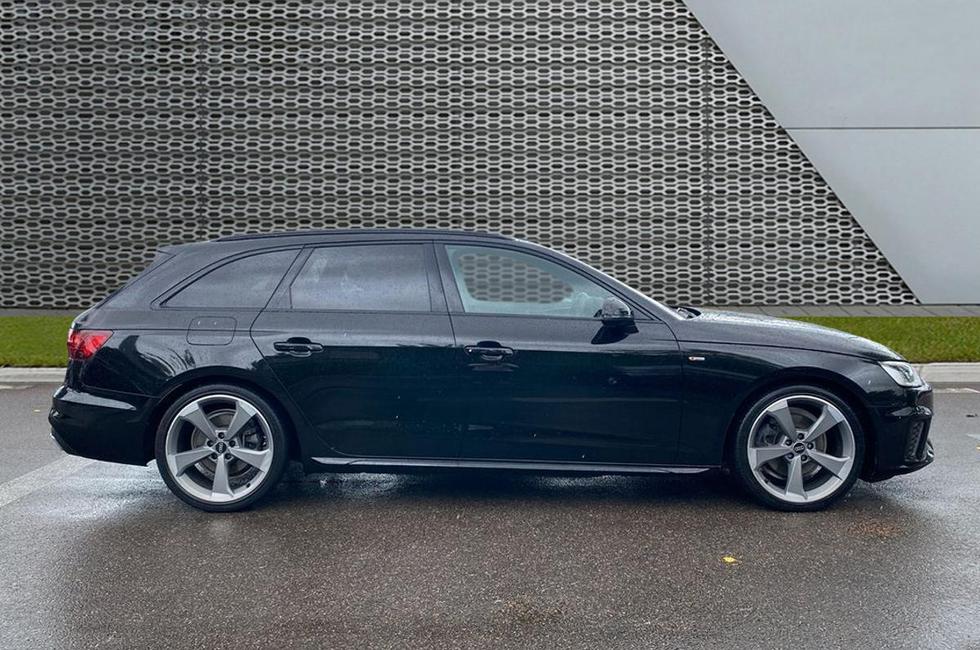 Audi A4 Photo at-e929877063bd4398b3a36abf49875b41.jpg