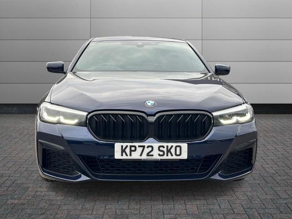 BMW 5 Series Photo at-e94f080902b84da3a424eec75d241240.jpg