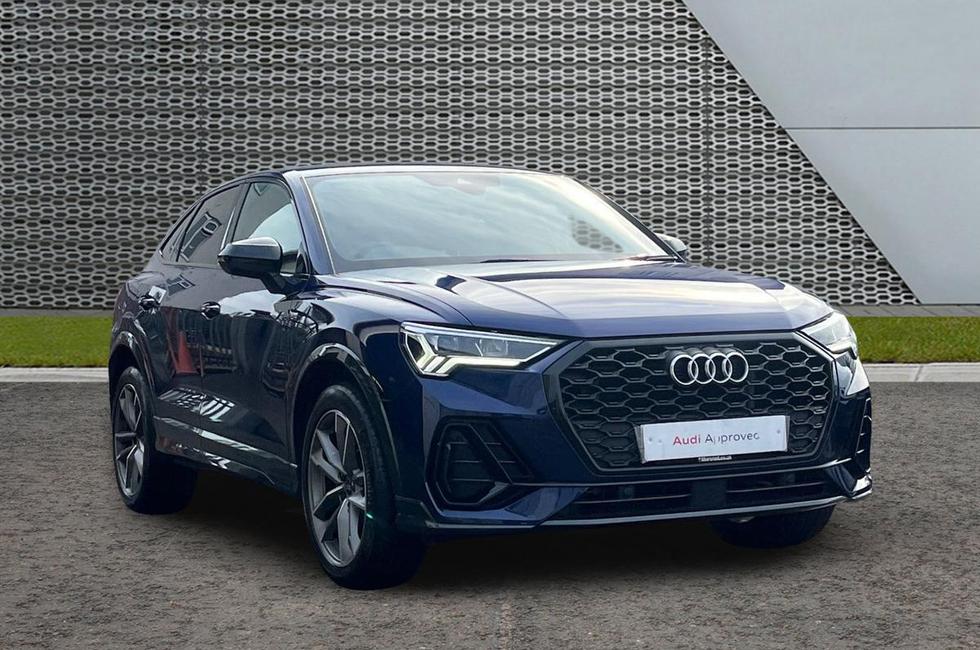 Audi Q3 Photo at-e95ad38f411549168bd8438ce044fd25.jpg