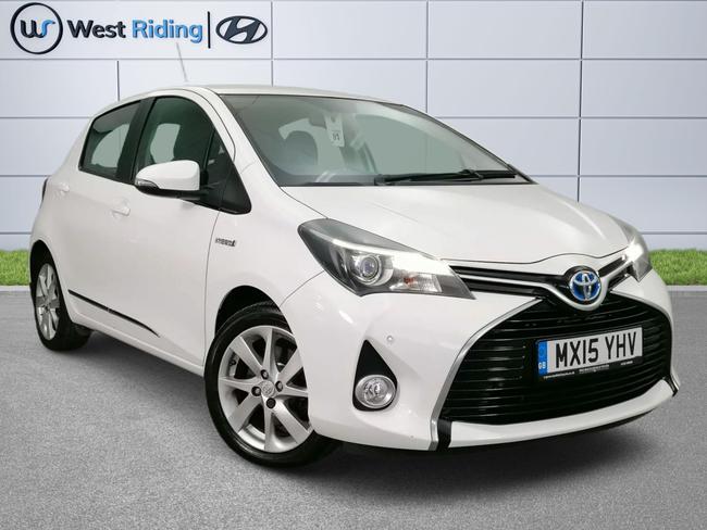 Used 2015 Toyota Yaris 1.5 VVT-h Excel E-CVT Euro 6 5dr (15in Alloy) at West Riding