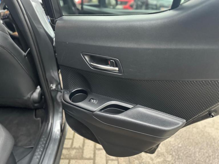 Used Toyota C-HR WU69HLO 13