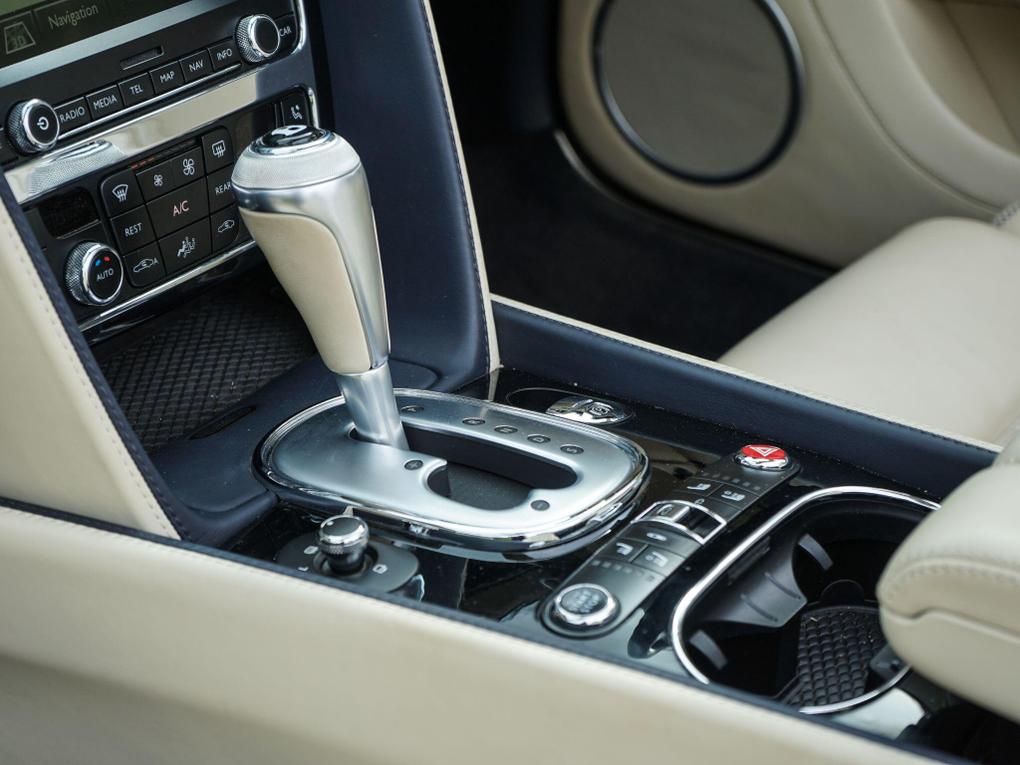 Used Bentley Continental YA14OFW 19