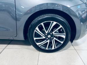 Suzuki Swift Photo 6