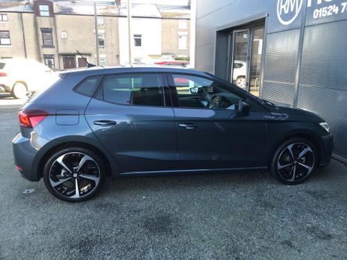 SEAT Ibiza Photo at-e9b14060ab294d938e05cb8ece98f636.jpg