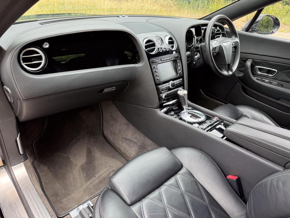 Used Bentley Continental FJ59AGY 10