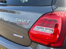 Suzuki Swift Photo 22
