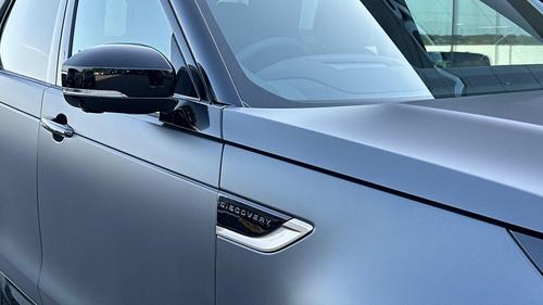Land Rover Discovery Photo at-e9f813c3b8d14aa6b23e19ecddf3fa6f.jpg