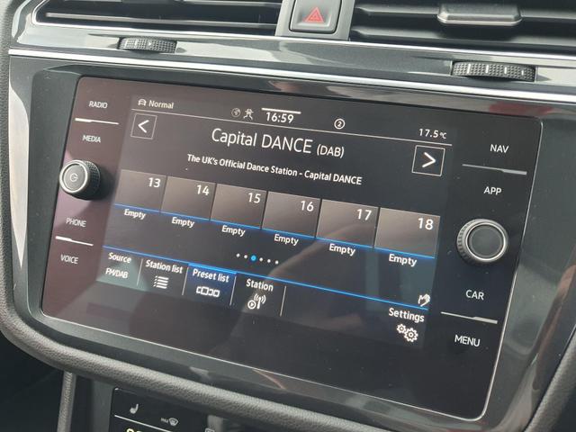 Used Volkswagen Tiguan VO72HHN 43