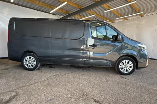 Nissan PRIMASTAR Photo at-ea29fbba3f5e4d76961ecd8d17ca735e.jpg