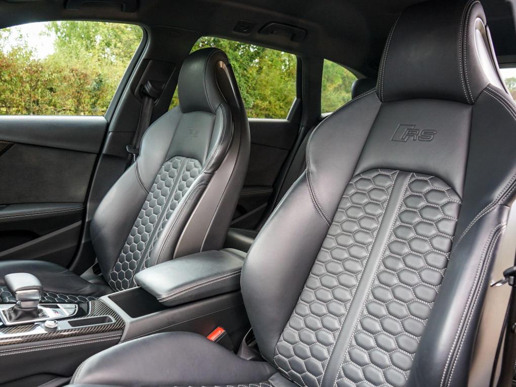 Used Audi RS4 Avant VU22BOF 14