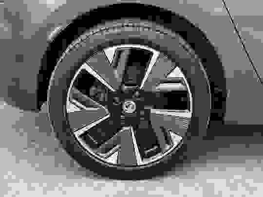Vauxhall Corsa-e Photo at-ea53be6c2f1b43a6abe39120fbea4e04.jpg
