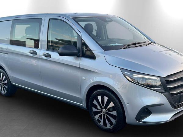 Used ~ Mercedes-Benz Vito 2.0 119 CDI SELECT Crew Van G-Tronic RWD L2 Euro 6 (s/s) 5dr at MBNI