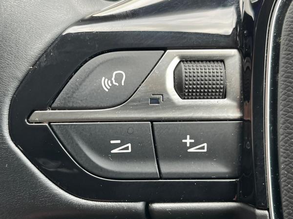 Used Peugeot 3008 BD70ZWG 33