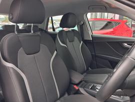 Audi Q2 Photo 21