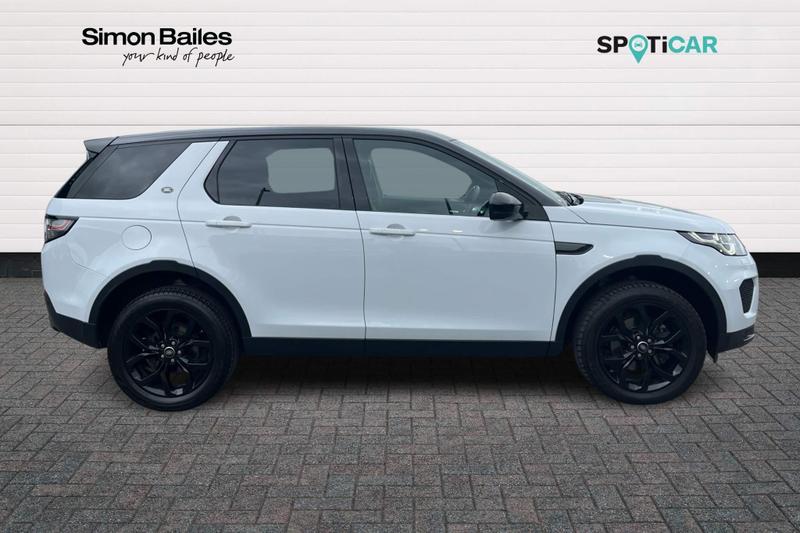 Used Land Rover Discovery Sport GJ68AAZ 4
