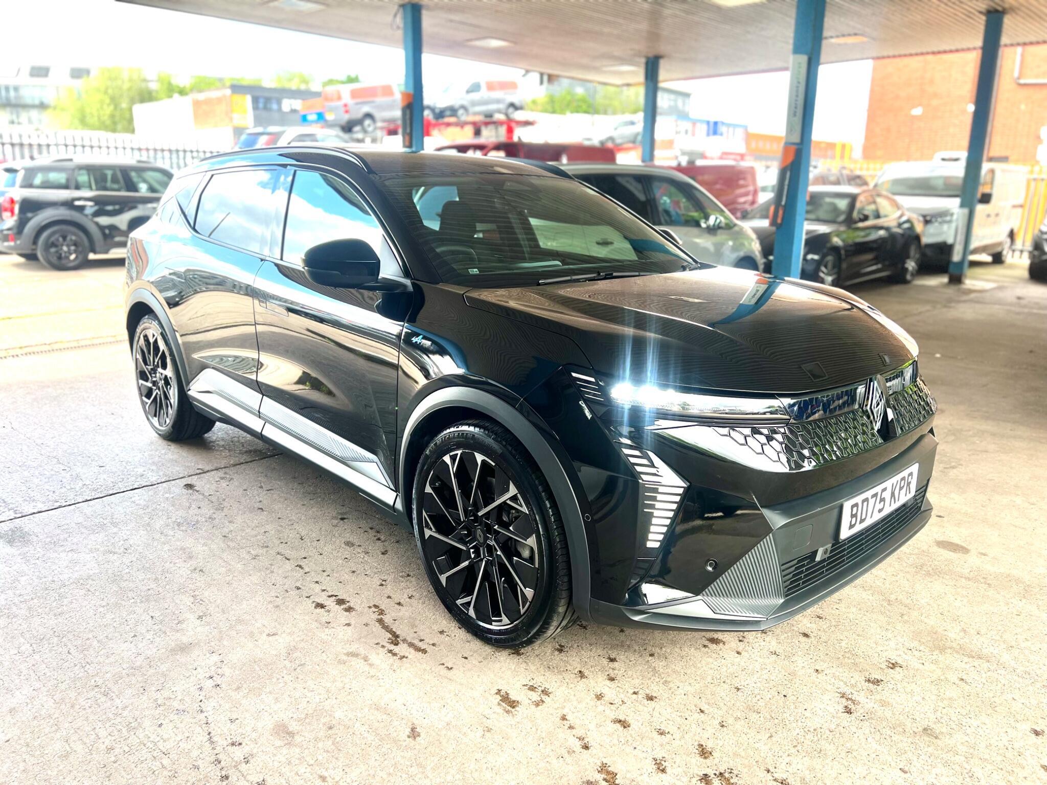 2025 RENAULT SCENIC E-TECH
