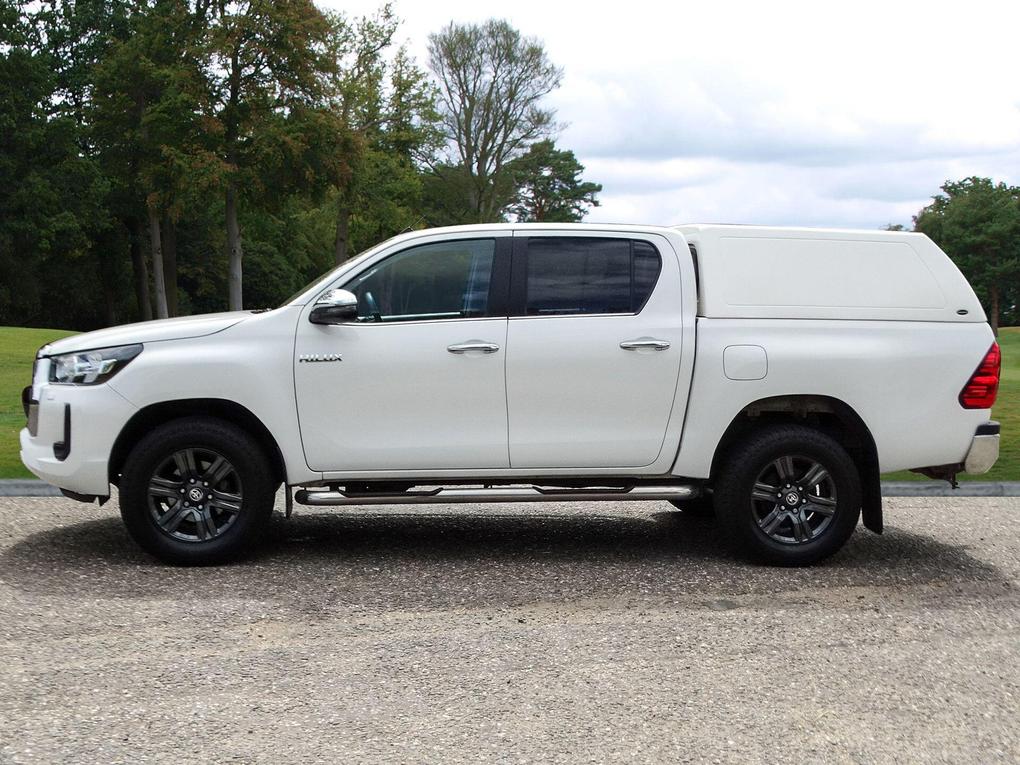 Used Toyota Hilux GC21BGZ 2