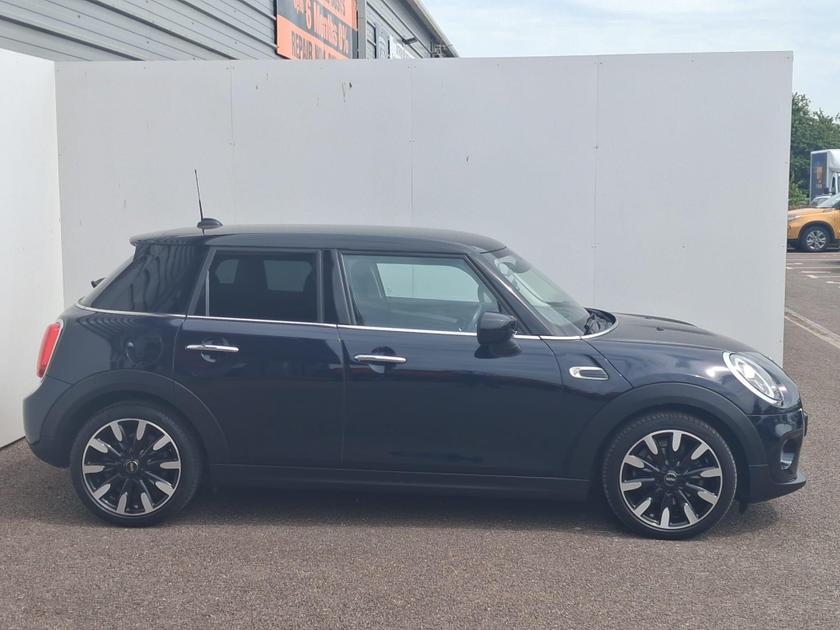 MINI Hatch Photo at-eacbfdbae2a34f54ae293883be3a3862.jpg