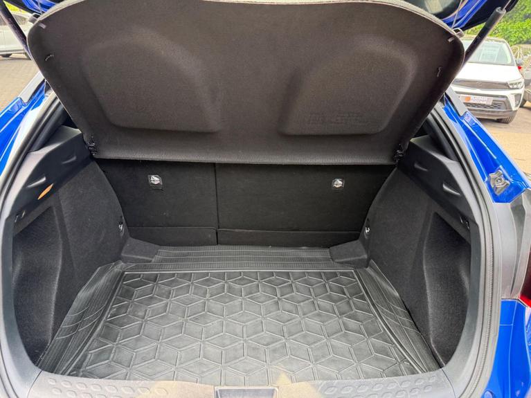 Used Toyota C-HR RO70DZN 25