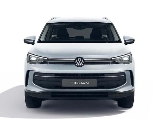 Volkswagen Tiguan Photo at-eb09e9f9b481484b818d60c3b257d0e6.jpg
