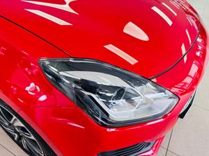 Suzuki Swift Photo 8