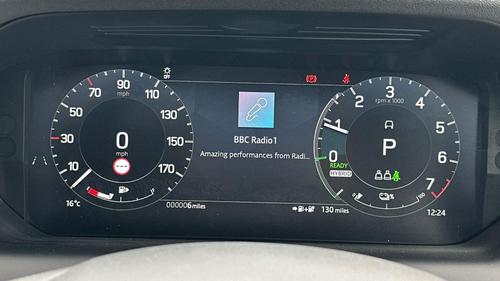 Land Rover Discovery Sport Photo at-eb34fa4023884fcea4782590b4bcec37.jpg