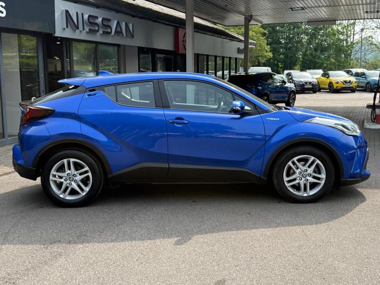 Used Toyota C-HR RO70DZN 8