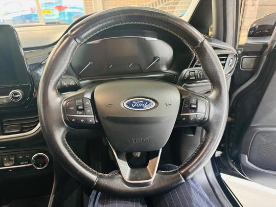 Ford Fiesta Photo at-eb99ac7ca86a440eaeab48d33da0535a.jpg