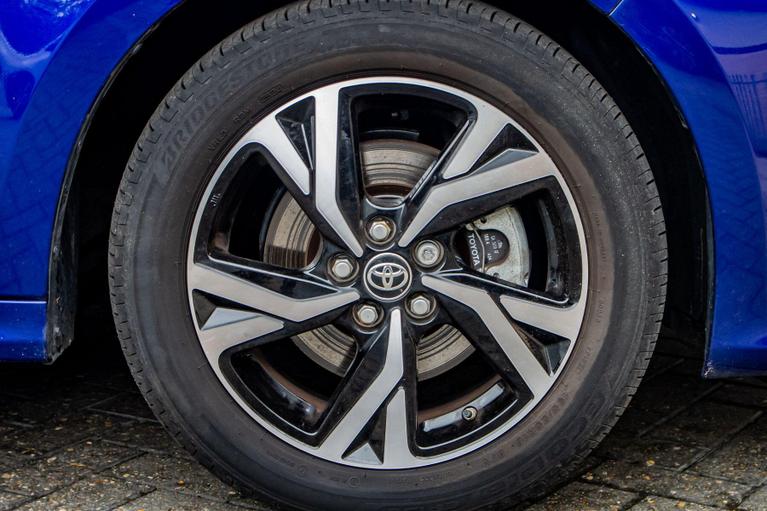 Used Toyota Yaris WT24ETV 19