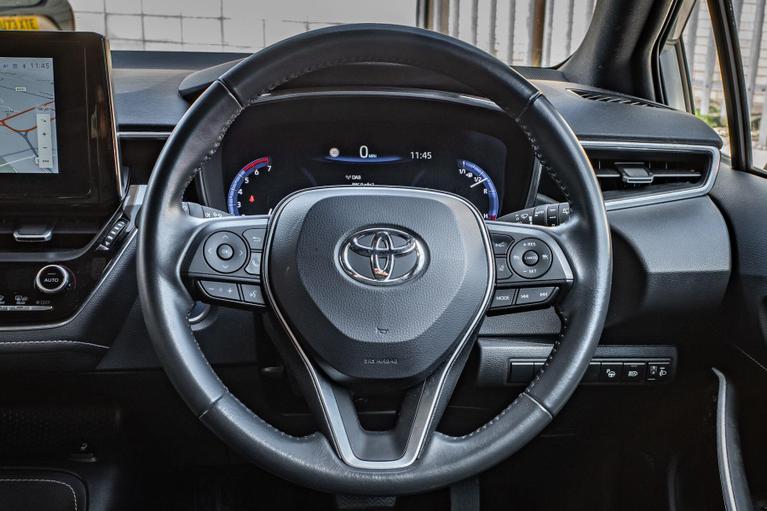 Used Toyota Corolla CF22OCC 26