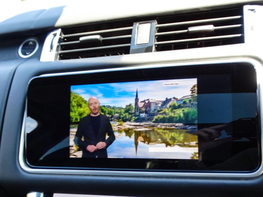 Used Land Rover Range Rover Sport OE70XDV 32