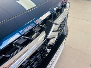 Suzuki S-Cross Photo 12