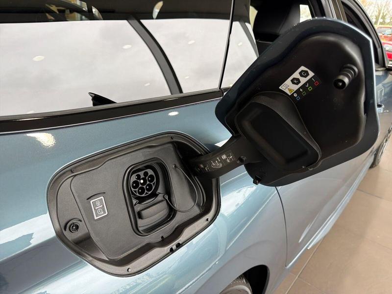 Used Peugeot E-308 SW 202602109822589 32